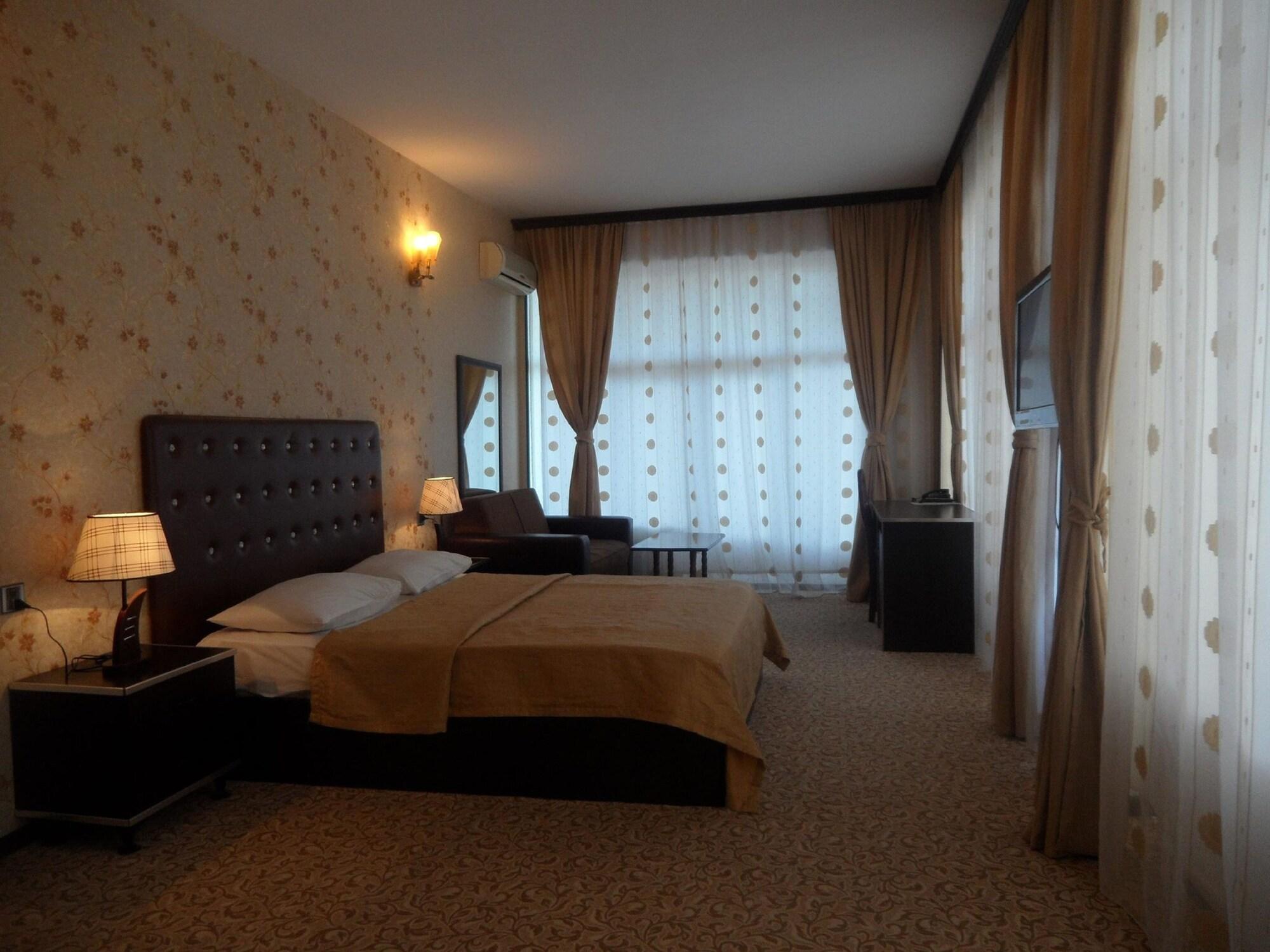 Avand Hotel Baku Kültér fotó